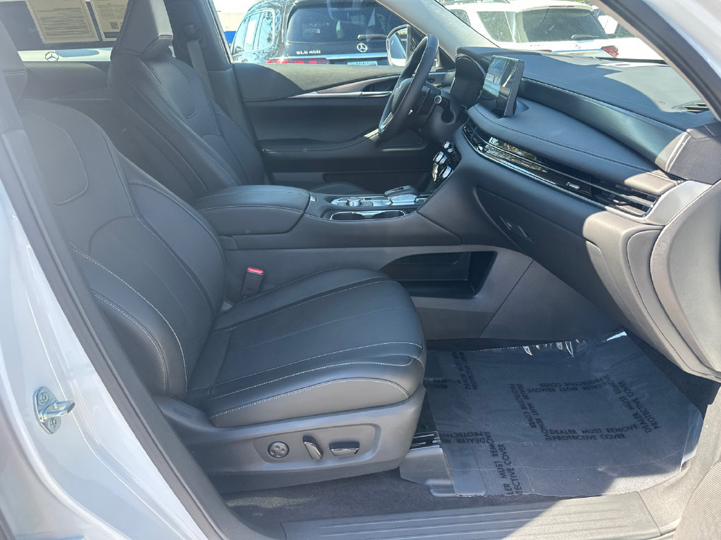 Certified 2026 INFINITI QX60 Pure w/ Cargo Package AWD/4WD image 13