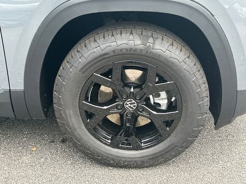 New 2026 Volkswagen Atlas Peak Edition AWD/4WD image 12