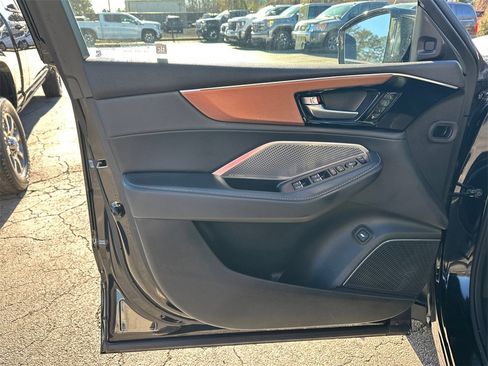 Used 2022 Acura MDX FWD w/ Technology Package image 11