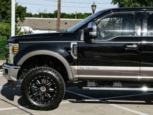 Used 2018 Ford F250 King Ranch w/ Chrome Package image 12