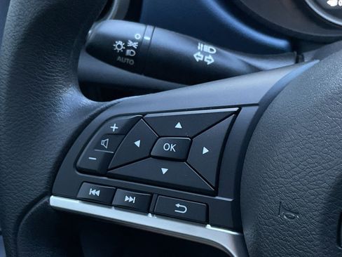 New 2025 Nissan Versa SV w/ Trunk Package image 20