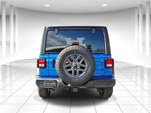 New 2025 Jeep Wrangler Sport S image 4