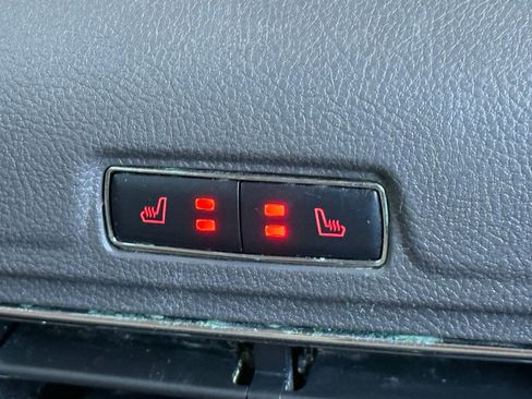 Used 2022 Lincoln Corsair AWD w/ Premium Package image 17