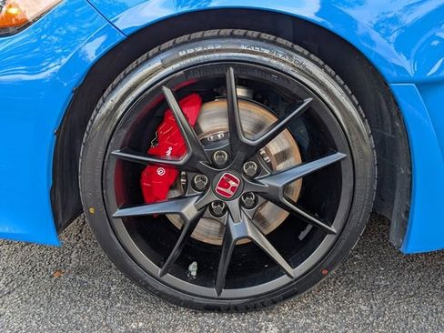 Used 2025 Honda Civic Type R image 11