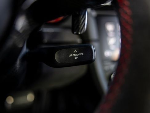 Used 2018 Porsche 911 GT3 image 32