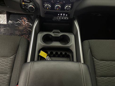 Used 2025 RAM 1500 Big Horn AWD/4WD image 28