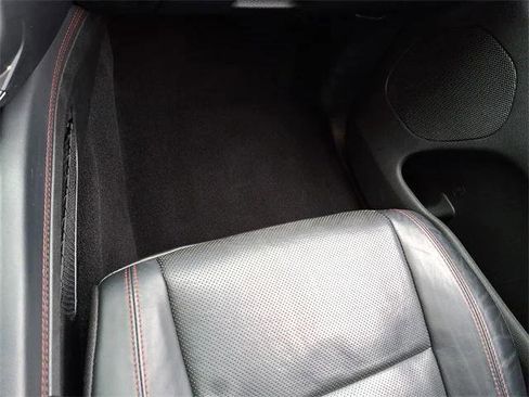 Certified 2024 Dodge Durango GT image 30