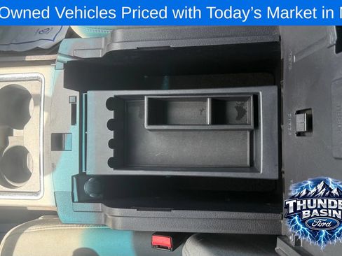 Used 2015 Ford F350 XLT w/ XLT Interior Package AWD/4WD image 19