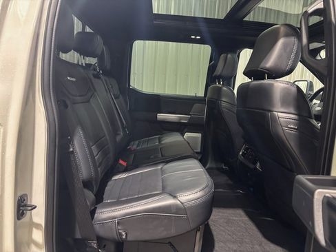 Used 2025 Ford F250 Platinum image 32