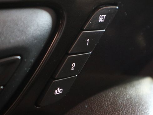 Used 2021 Chevrolet Blazer RS w/ Enhanced Convenience Package image 35