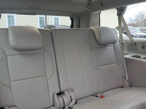 Used 2020 GMC Yukon XL Denali w/ Denali Premium Package image 15