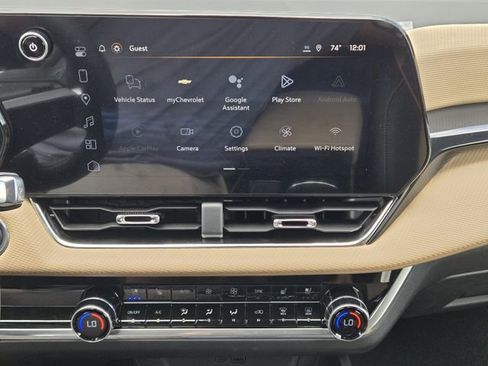 New 2026 Chevrolet Equinox ACTIV w/ Convenience Package III AWD/4WD image 12