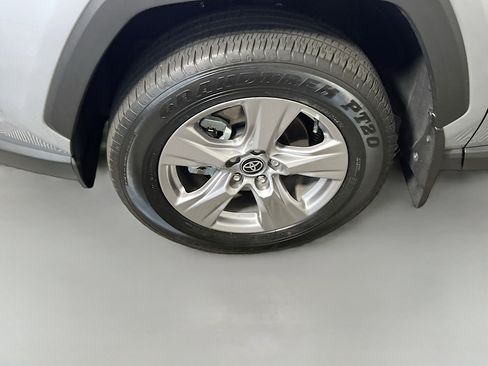 Used 2025 Toyota RAV4 XLE w/ Convenience Package FWD image 14