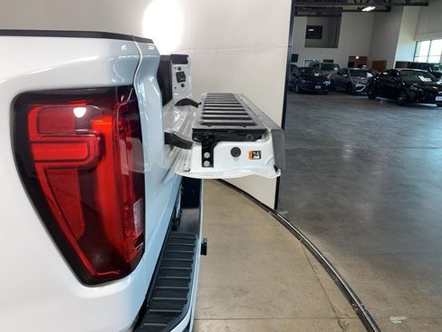 Used 2020 GMC Sierra 1500 AT4 image 13