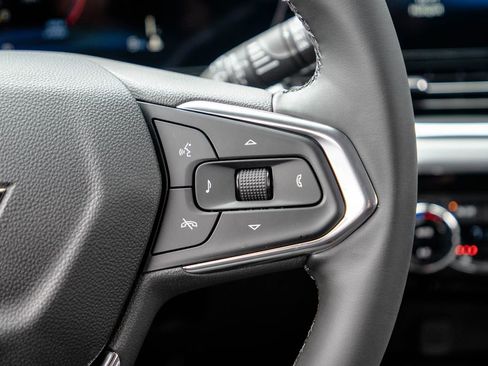 New 2026 Chevrolet Trax LT FWD image 18