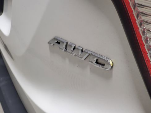 Used 2021 Honda HR-V LX image 7