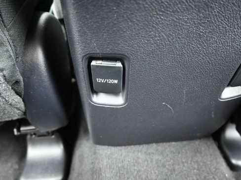 Used 2016 Toyota 4Runner SR5 AWD/4WD image 13