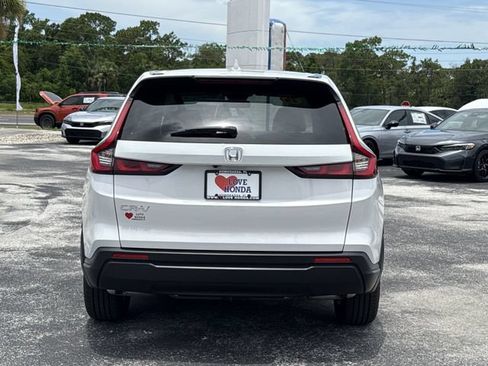 New 2026 Honda CR-V EX image 8
