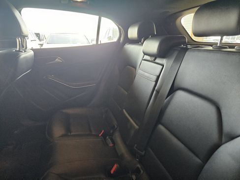 Used 2020 Mercedes-Benz GLA 250 image 8