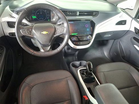 Used 2018 Chevrolet Bolt Premier w/ Driver Confidence II Package image 2