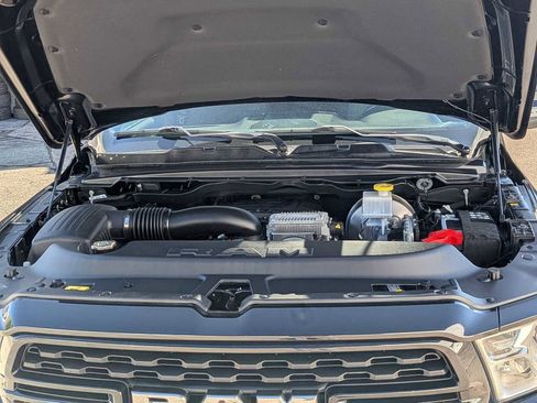 Used 2022 RAM 1500 Big Horn AWD/4WD image 28