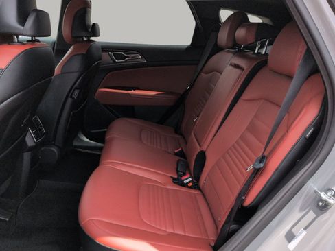 Certified 2024 Kia Sportage SX FWD image 19