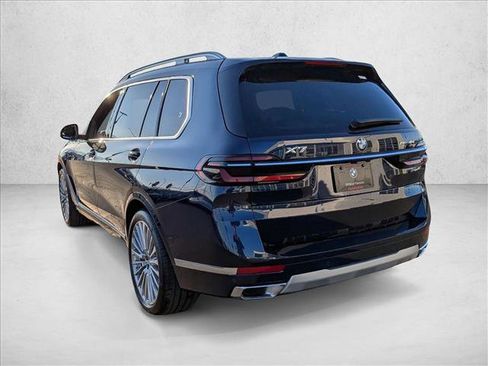 New 2026 BMW X7 xDrive40i image 8