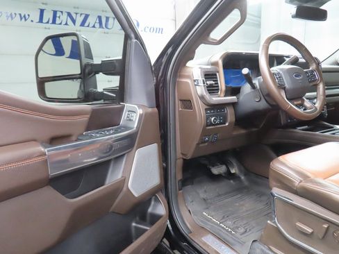 Used 2024 Ford F350 King Ranch w/ Chrome Package image 43