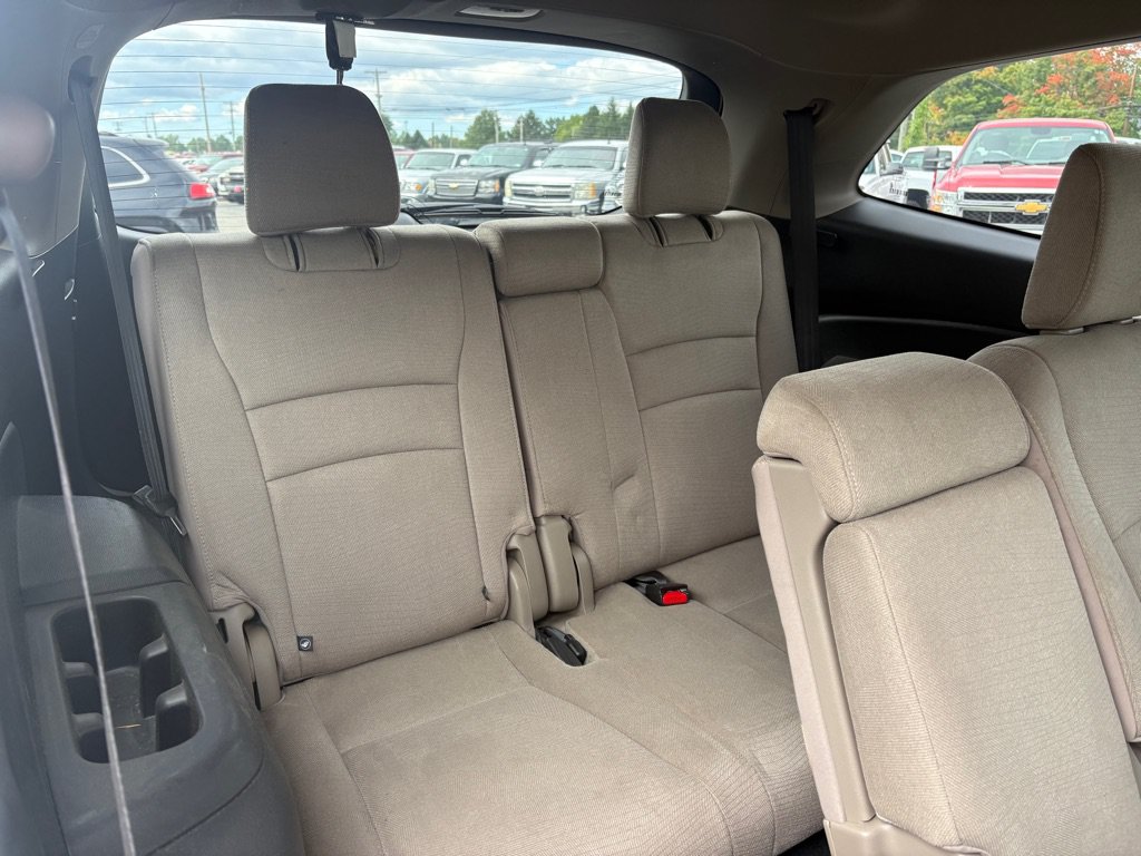 Used 2017 Honda Pilot LX image 13