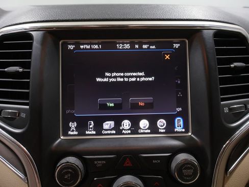 Used 2014 Jeep Grand Cherokee Limited AWD/4WD image 6