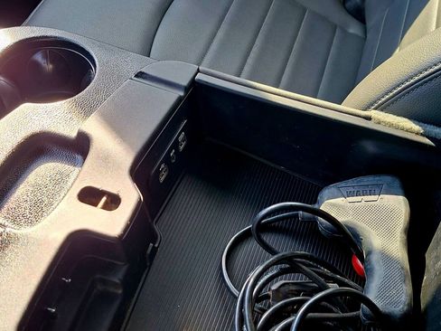 Used 2018 RAM 5500 Tradesman image 19