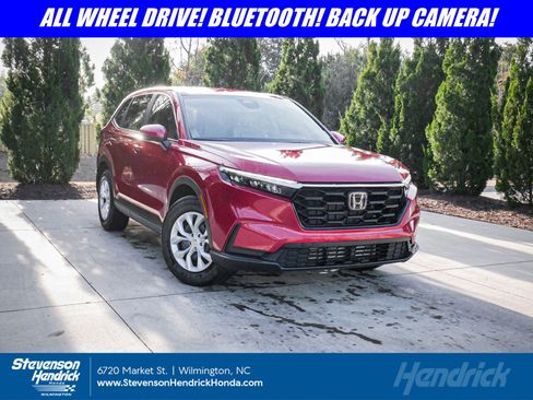 Used 2024 Honda CR-V LX image 1