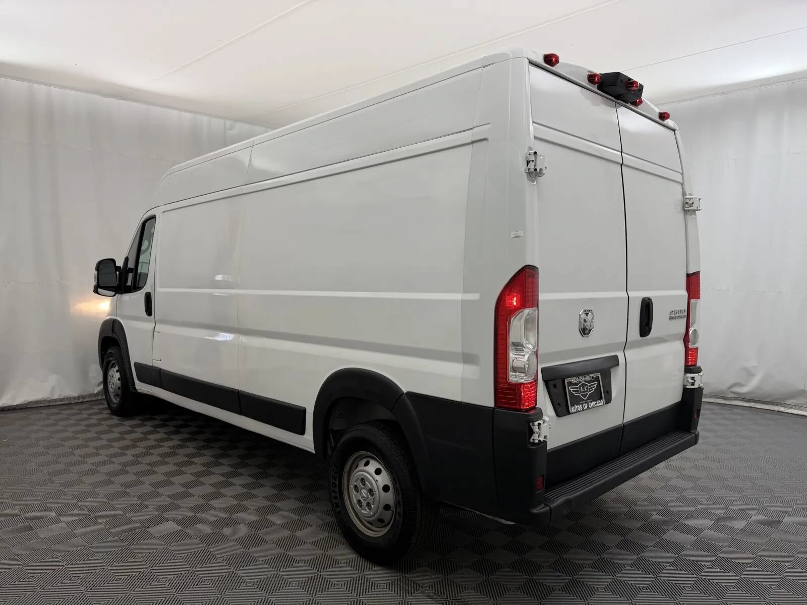 Used 2023 RAM ProMaster 2500 FWD image 8