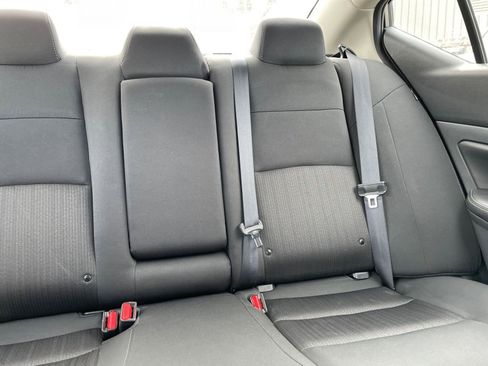 Used 2025 Nissan Altima 2.5 SV image 38