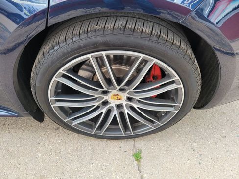 Used 2017 Porsche Panamera Turbo image 13