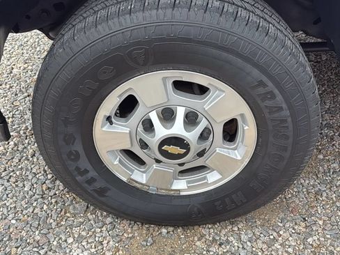 Used 2014 Chevrolet Silverado 2500 LT AWD/4WD image 38