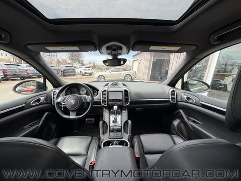 Used 2012 Porsche Cayenne S image 32