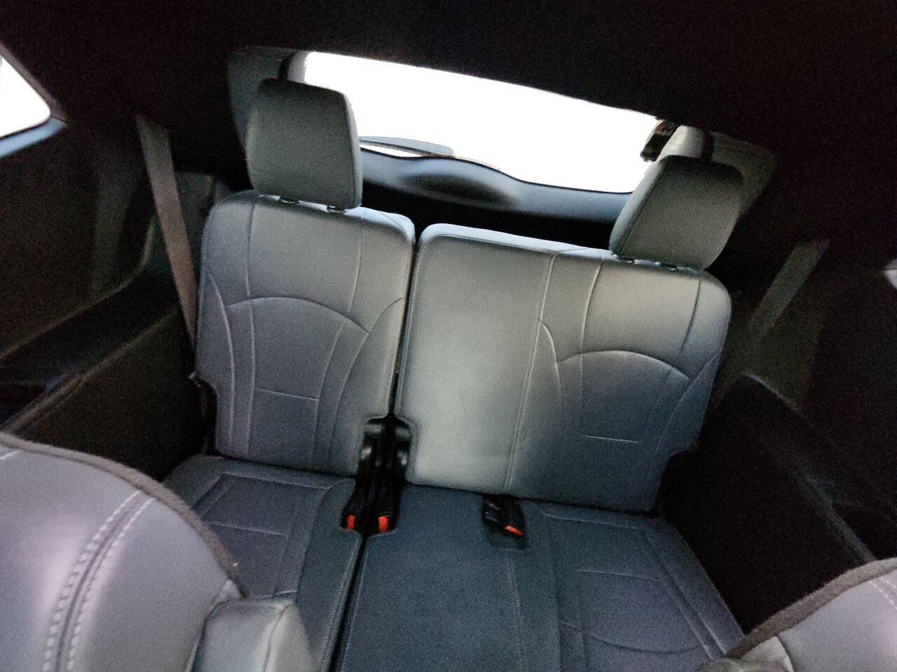 Used 2024 Buick Enclave Essence w/ Experience Buick Package AWD/4WD image 36