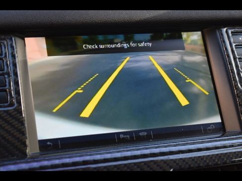 Used 2016 Land Rover Discovery Sport SE AWD/4WD image 11