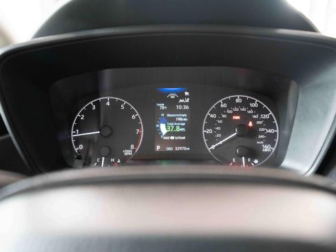 Used 2025 Toyota Corolla LE FWD image 16
