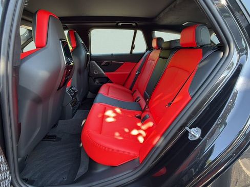 New 2026 BMW M5 Touring image 17