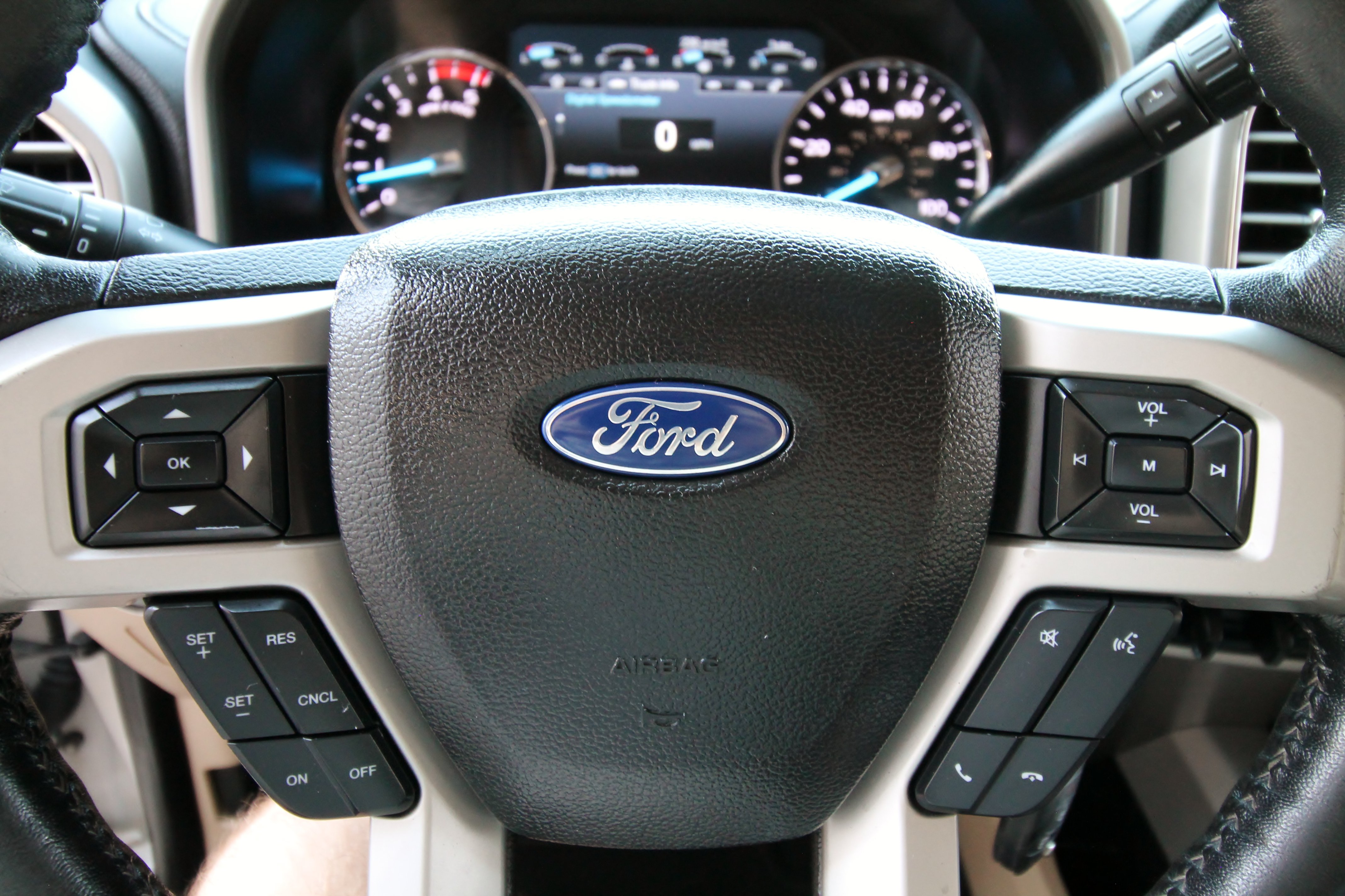 Used 2017 Ford F250 Lariat w/ Chrome Package AWD/4WD image 27