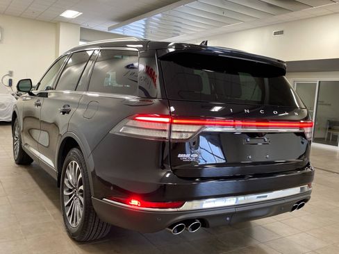 Used 2023 Lincoln Aviator Reserve w/ Equipment Group 201A image 5