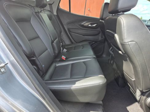 Used 2024 GMC Terrain SLT AWD/4WD image 45