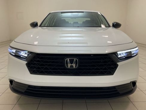 Certified 2025 Honda Accord SE image 24