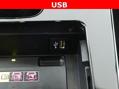 Used 2023 Subaru Solterra AWD image 24