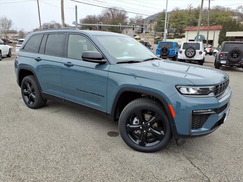 New 2026 Jeep Grand Cherokee Limited image 2