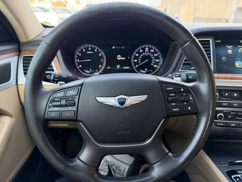 Used 2015 Hyundai Genesis 3.8 w/ Option Group 04 image 9