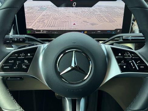 Used 2026 Mercedes-Benz GLC 300 4MATIC image 10