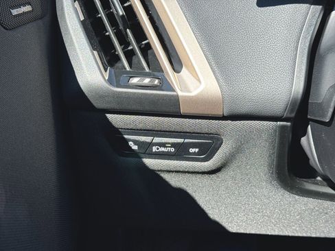 New 2026 BMW iX xDrive60 image 21